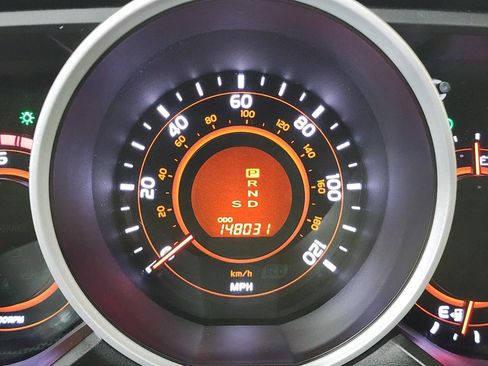 Used 2011 Toyota 4Runner Limited image 13