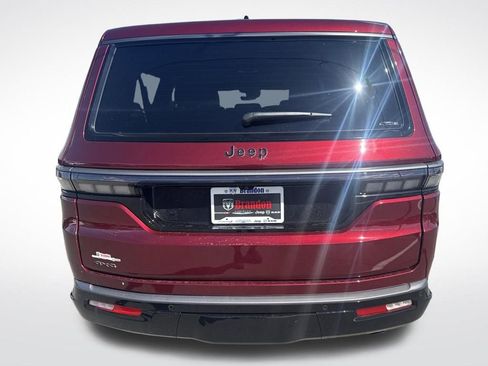 New 2026 Jeep Grand Wagoneer L Limited image 4