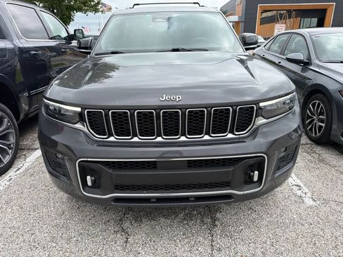Used 2021 Jeep Grand Cherokee L Overland w/ Luxury Tech Group IV AWD/4WD image 7