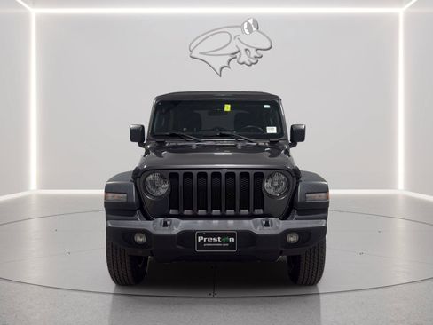 Used 2018 Jeep Wrangler Unlimited Sport S AWD/4WD image 8