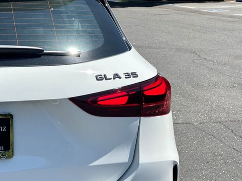 New 2025 Mercedes-Benz GLA 35 AMG 4MATIC image 22