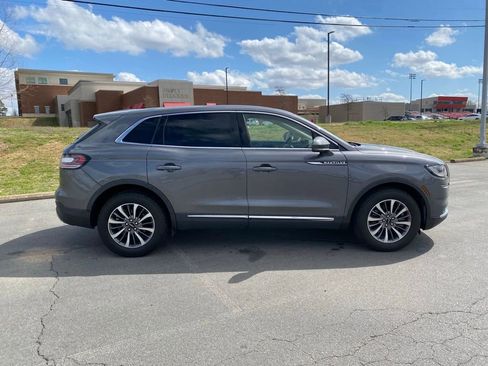 Used 2023 Lincoln Nautilus Reserve image 8