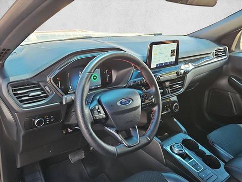 Used 2025 Ford Escape ST-Line FWD image 10