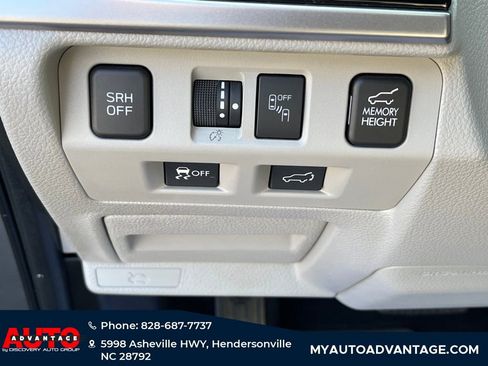 Used 2017 Subaru Forester 2.5i Limited image 20