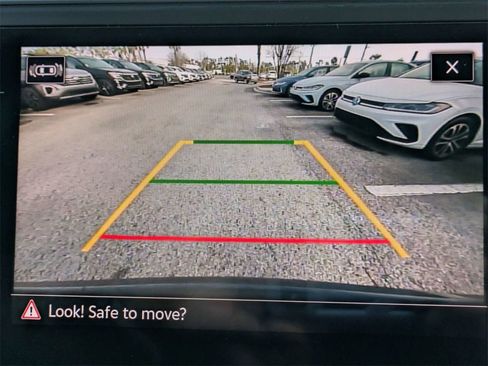 Used 2021 Volkswagen Atlas Cross Sport SE image 29