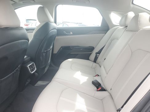 Used 2021 Kia K5 EX w/ EX Premium Package FWD image 10