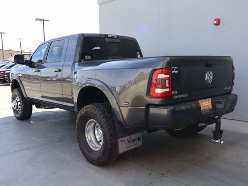 Used 2019 RAM 3500 Laramie image 3