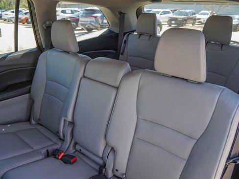 Used 2017 Honda Pilot EX-L image 29