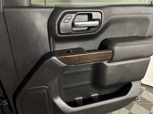 Used 2020 GMC Sierra 1500 Elevation w/ Elevation Value Package RWD image 23