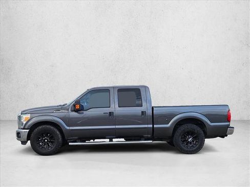 Used 2015 Ford F250 XLT w/ XLT Value Package image 8