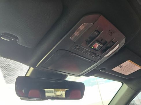 Used 2021 Toyota Highlander XSE image 28