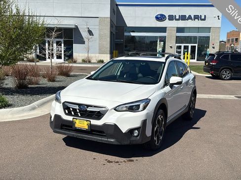 Used 2022 Subaru Crosstrek 2.5i Limited w/ Moonroof Package 2 AWD/4WD image 1