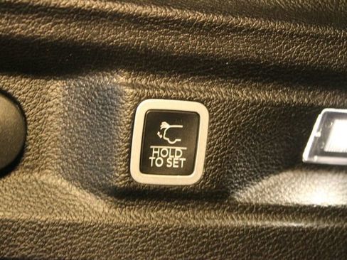 Used 2023 Jeep Grand Cherokee L Overland image 20