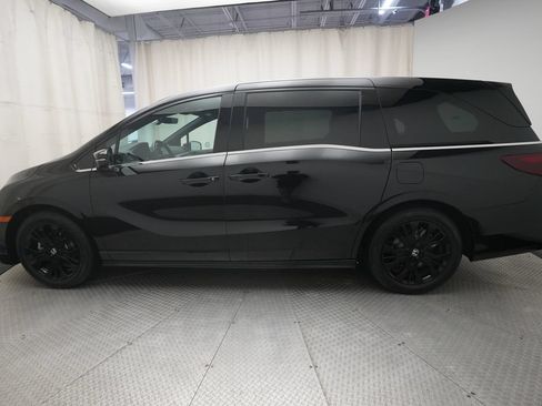 Used 2025 Honda Odyssey Sport-L image 25