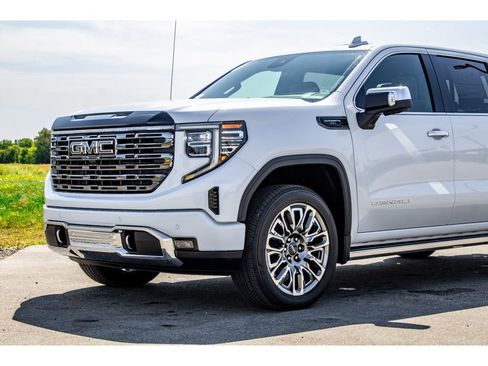 New 2026 GMC Sierra 1500 Denali Ultimate image 19
