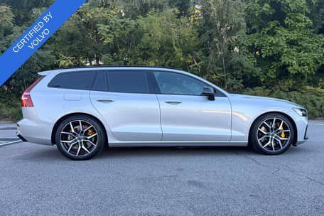 Used 2025 Volvo V60 T8 Polestar AWD/4WD image 2