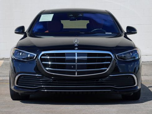 Used 2024 Mercedes-Benz S 580e 4MATIC Sedan image 7