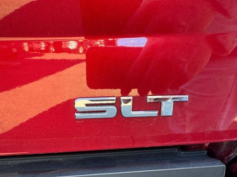 Used 2018 GMC Sierra 1500 SLT image 9