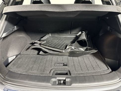 Used 2018 Nissan Rogue Sport SV w/ SV All-Weather Package image 33