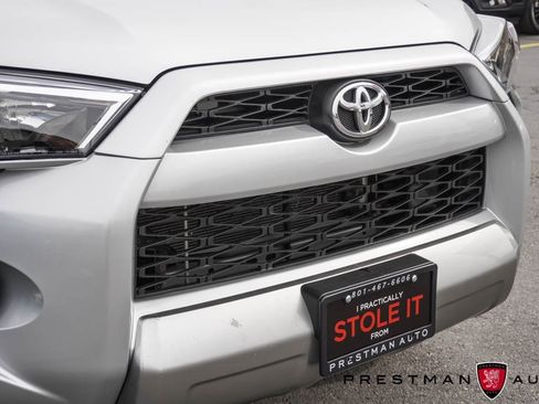 Used 2018 Toyota 4Runner TRD Off-Road Premium image 15