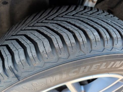 Used 2021 Jeep Grand Cherokee Limited w/ Premium Lighting Group image 32