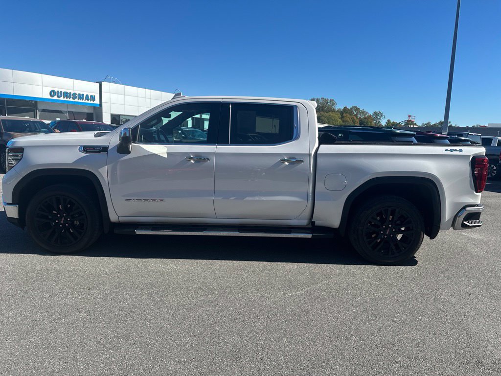 Used 2024 GMC Sierra 1500 SLT w/ SLT Premium Plus Package AWD/4WD image 8