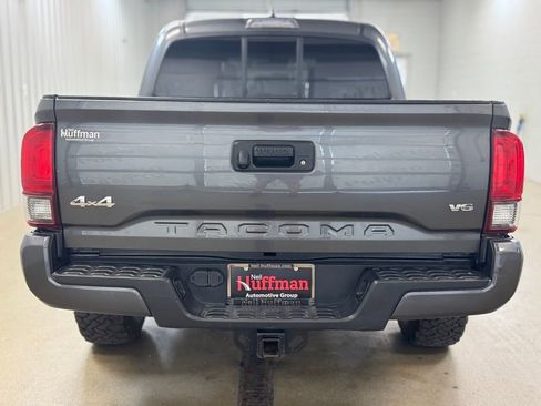 Used 2019 Toyota Tacoma SR w/ SR Convenience Package image 7