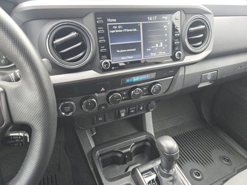 Used 2023 Toyota Tacoma TRD Off-Road image 25