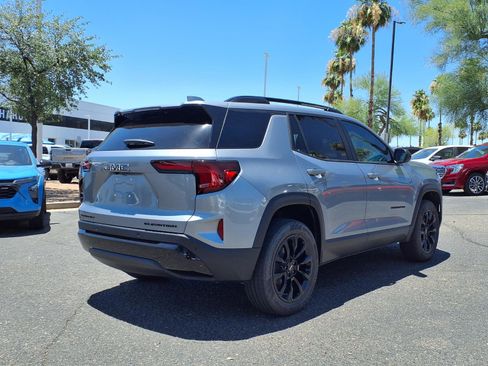 Used 2026 GMC Terrain Elevation w/ Black Edition FWD image 5