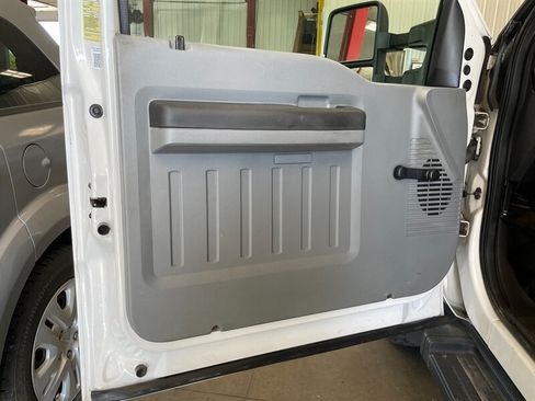 Used 2015 Ford F250 XL w/ XL Value Package AWD/4WD image 16