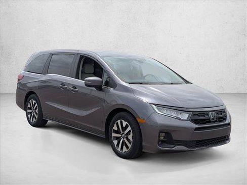 Used 2026 Honda Odyssey EX-L image 3
