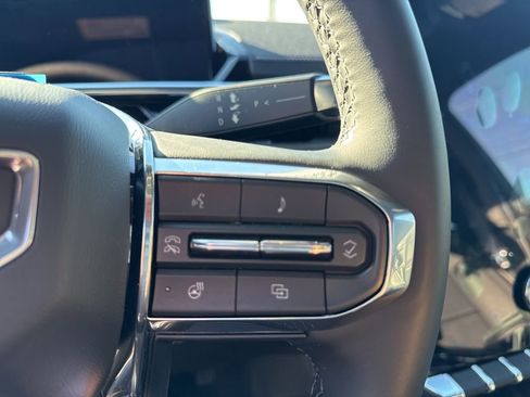 New 2025 GMC Sierra EV Denali image 18