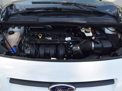 Used 2015 Ford Transit Connect XL image 21