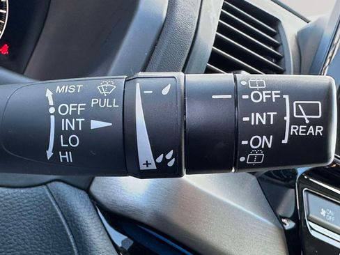 Used 2025 Honda Odyssey Touring image 17