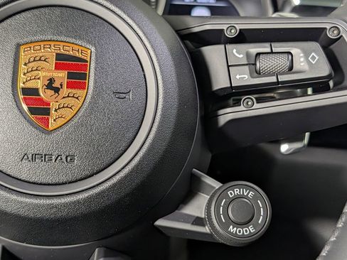 New 2026 Porsche Macan Turbo AWD/4WD image 38