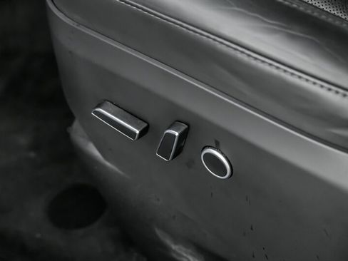 Used 2023 Tesla Model X image 22