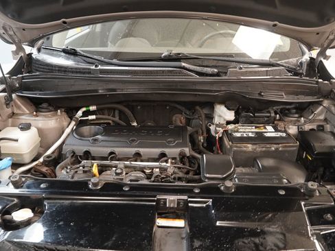 Used 2012 Hyundai Tucson Limited image 16