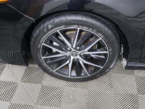 Used 2022 Toyota Camry SE image 14