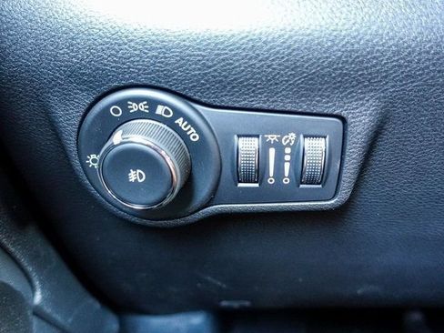 New 2026 Jeep Compass Latitude AWD/4WD image 18