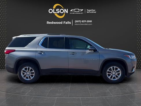 Used 2018 Chevrolet Traverse LT AWD/4WD image 6