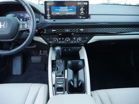 Used 2023 Honda Accord EX-L image 35