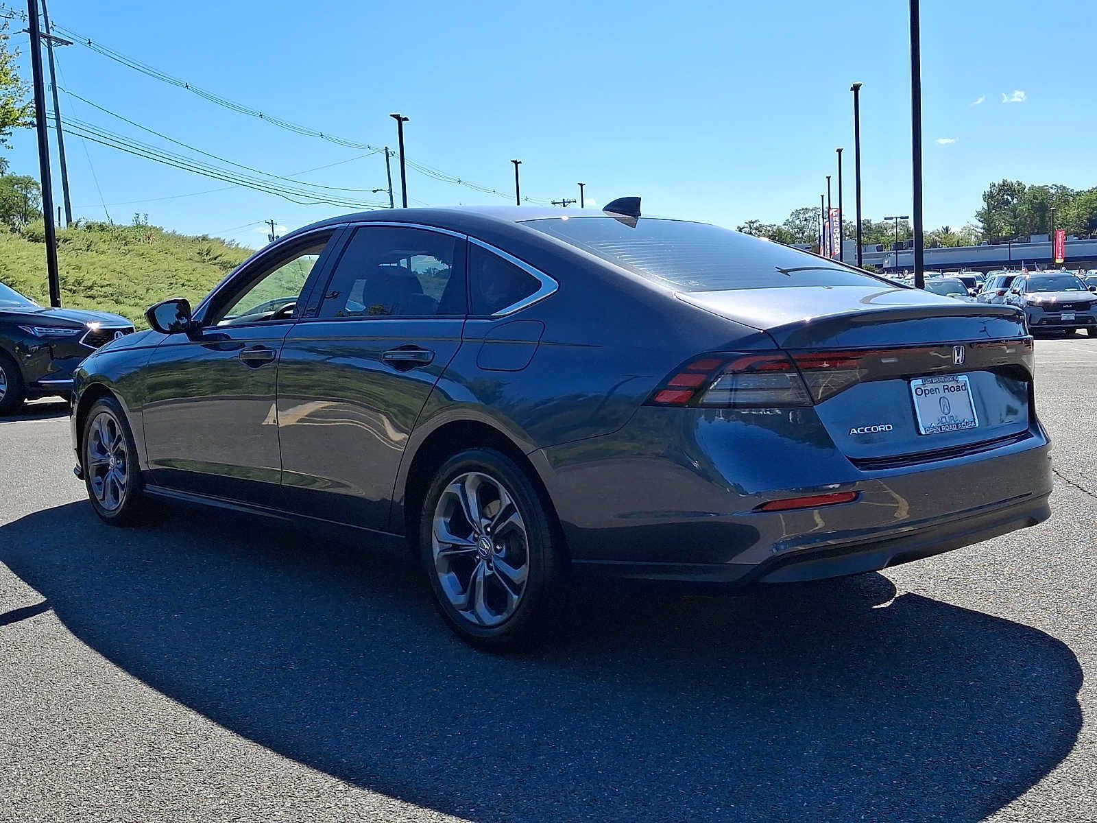 Used 2024 Honda Accord EX image 4