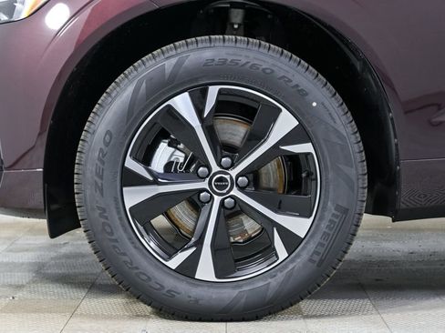 New 2026 Volvo XC60 B5 Core w/ Climate Package AWD/4WD image 37