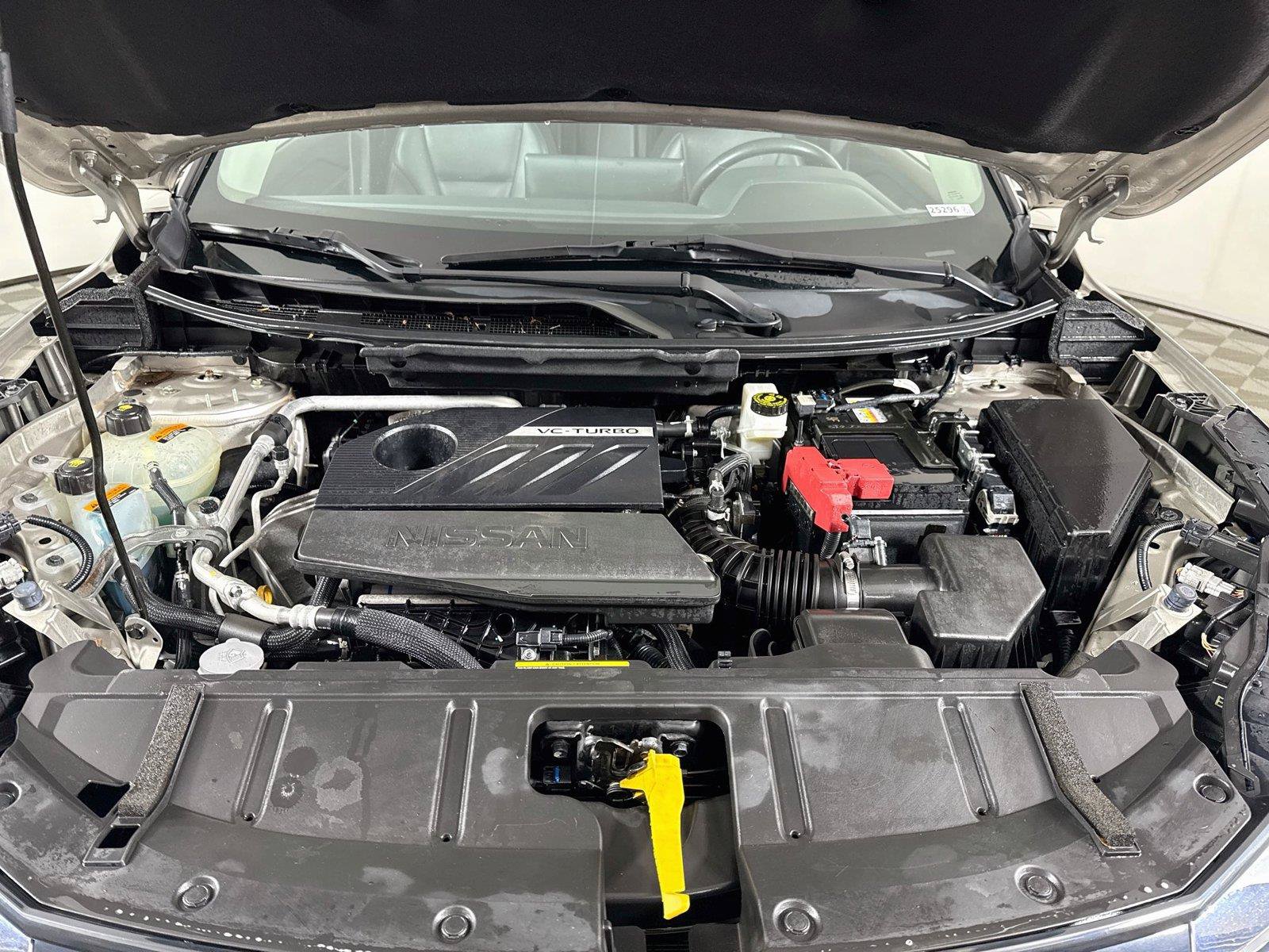 Used 2024 Nissan Rogue SL AWD/4WD image 23