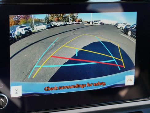 Certified 2025 Toyota Camry SE image 31