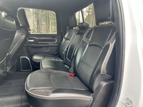 Used 2020 RAM 3500 Laramie image 16