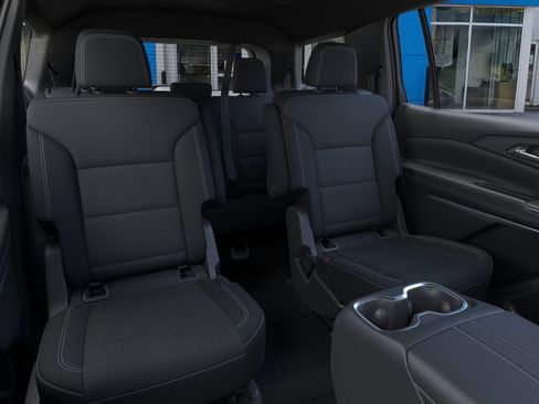 New 2026 Chevrolet Traverse LT w/ Enhanced Driving Package image 17