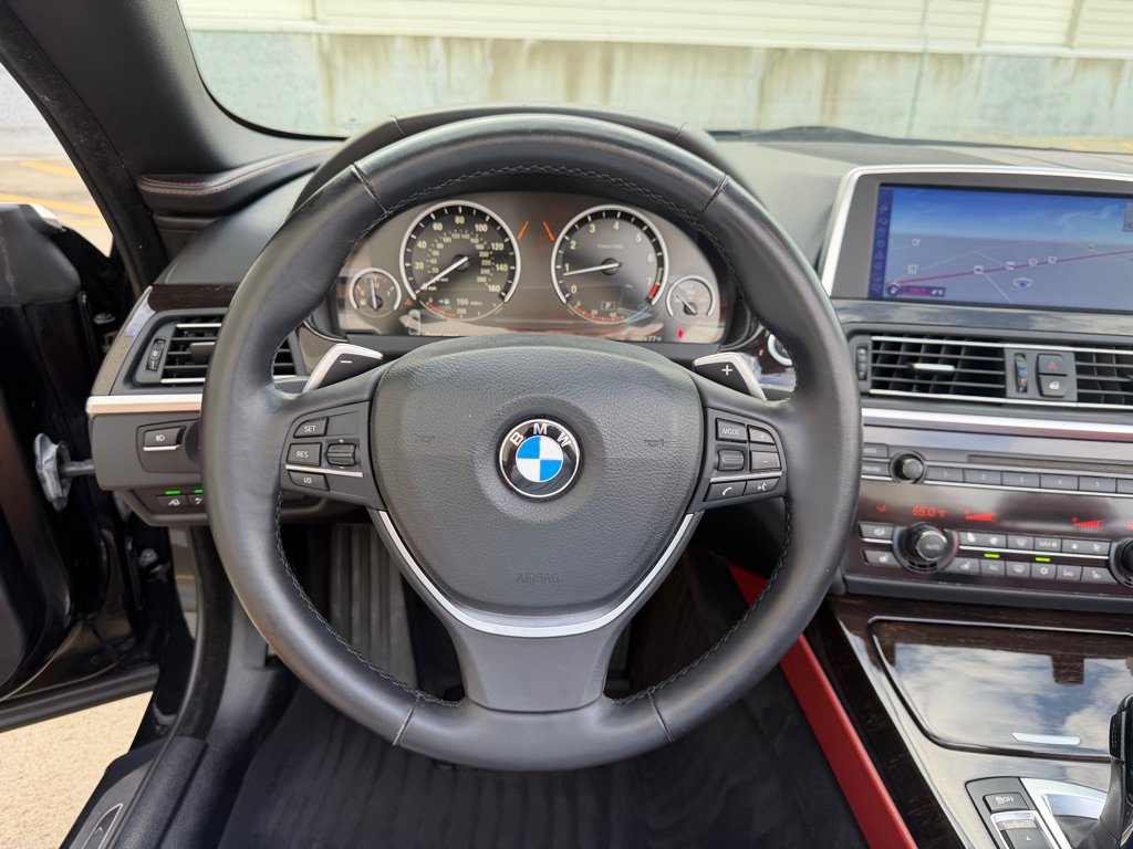 Used 2012 BMW 650i Convertible RWD image 15