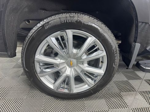 Used 2025 Chevrolet Silverado 1500 High Country w/ Technology Package image 43