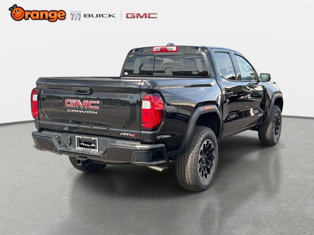 New 2026 GMC Canyon AT4 AWD/4WD image 3